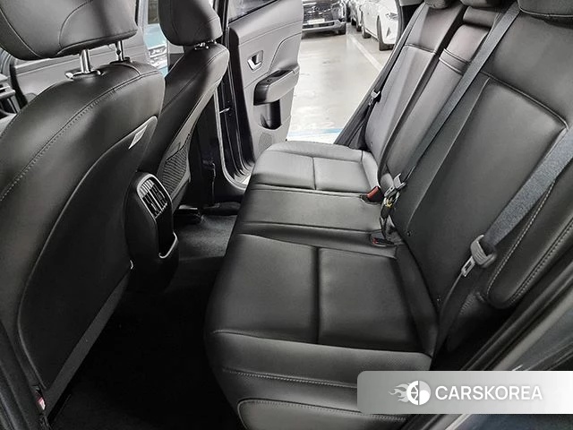 Hyundai Kona (SX2) 2023 Серый из Кореи, фото 2