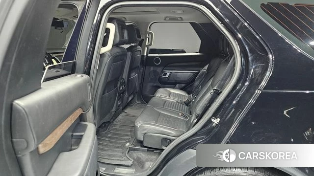 Land Rover Discovery 5 2018 Черный из Кореи, фото 2