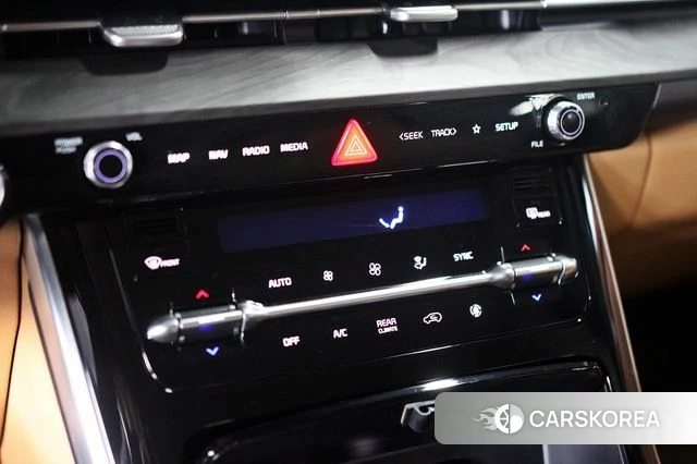 Kia Carnival 4th generation 2023 Черный из Кореи, фото 2