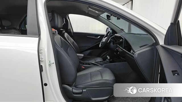 Kia Di Ol Nu Niro 2022 Белый из Кореи, фото 2