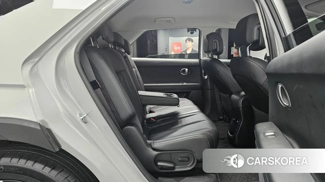 Hyundai Ionic 5 2021 Серебристо-серый из Кореи, фото 2