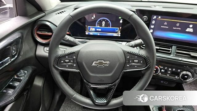 Chevrolet (GM Daewoo) Trax Crossover 2024 Белый из Кореи, фото 2