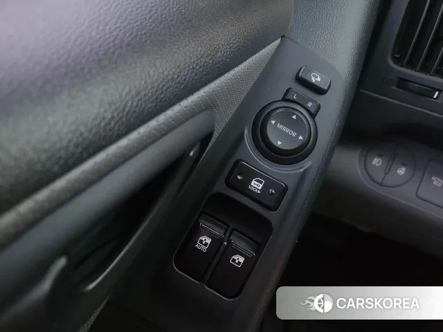 Hyundai The New Grand Starex 2019 Серебряный из Кореи, фото 2