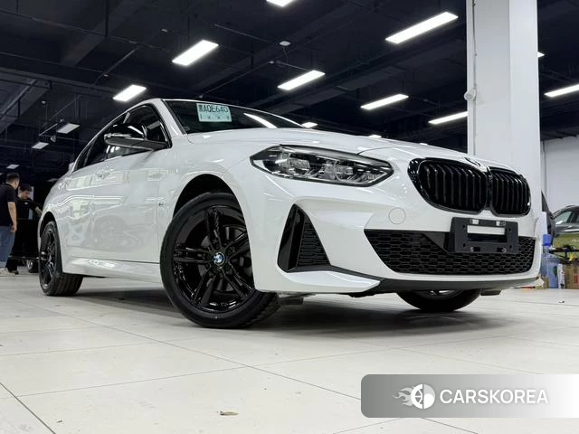 BMW 1 series 2023 Белый из Китая, фото 2