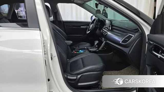 Kia Seltos 2019 Белый из Кореи, фото 2