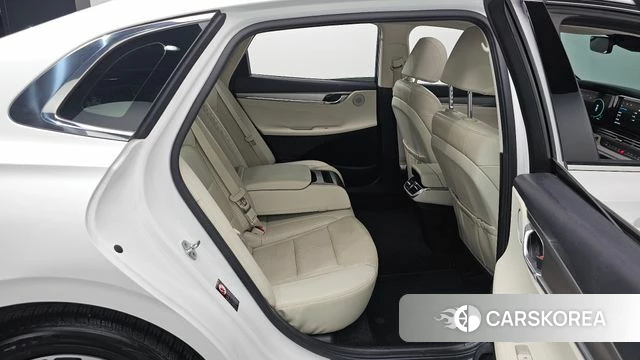 Hyundai The New Grandeur IG Hybrid 2021 Белый из Кореи, фото 2