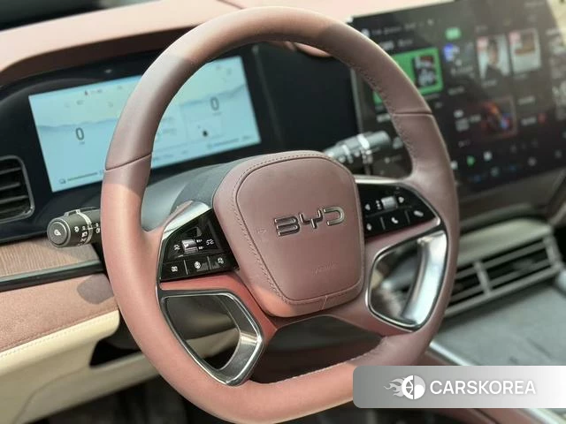 BYD Seal DM 2025 Черный из Китая, фото 2