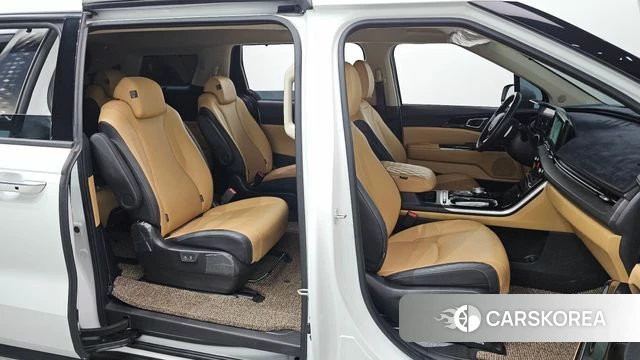 Kia Carnival 4th generation 2023 Белый из Кореи, фото 2