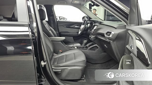 Chevrolet (GM Daewoo) Trailblazer 2020 Черный из Кореи, фото 2