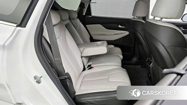 Hyundai The New Santa Fe 2021 Белый из Кореи, фото 2