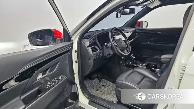 Ssangyong Beautiful Korando 2020 Белый двухцветный из Кореи, фото 2