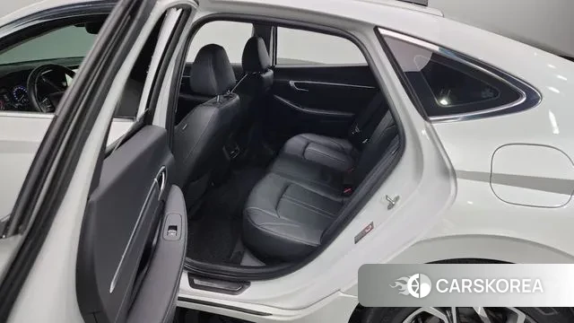 Hyundai Sonata (DN8) 2021 Белый из Кореи, фото 2