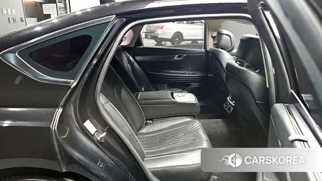 Genesis G80 (RG3) 2020 Черный из Кореи, фото 2