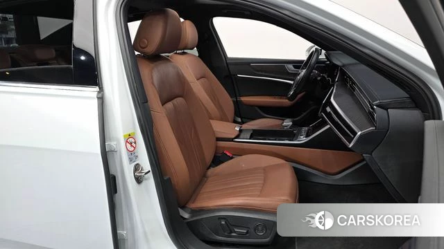 Audi A6 (C8) 2019 Белый из Кореи, фото 2