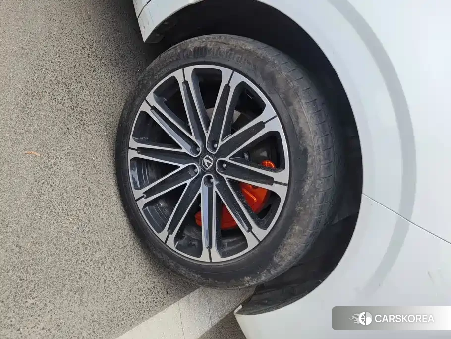 Chang'an UNI-K Smart iDD 2023 Белый из Китая, фото 2