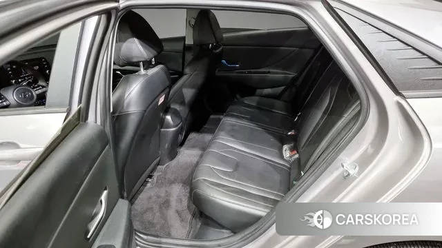 Hyundai Avante Hybrid (CN7) 2021 Серый из Кореи, фото 2