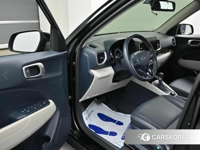 Hyundai Venue 2021 Черный из Кореи, фото 2