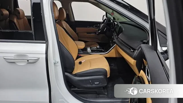 Kia Carnival 4th generation 2023 Белый из Кореи, фото 2