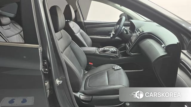 Hyundai Tucson (NX4) 2021 Серый из Кореи, фото 2