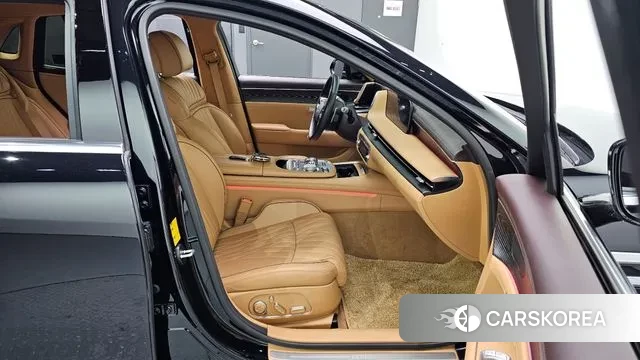 Genesis G90 (RS4) 2022 Черный из Кореи, фото 2