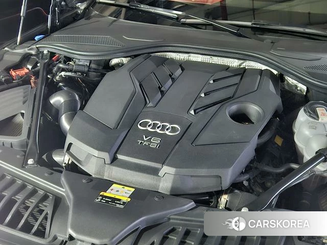 Audi A8 2022 Черный из Китая, фото 2