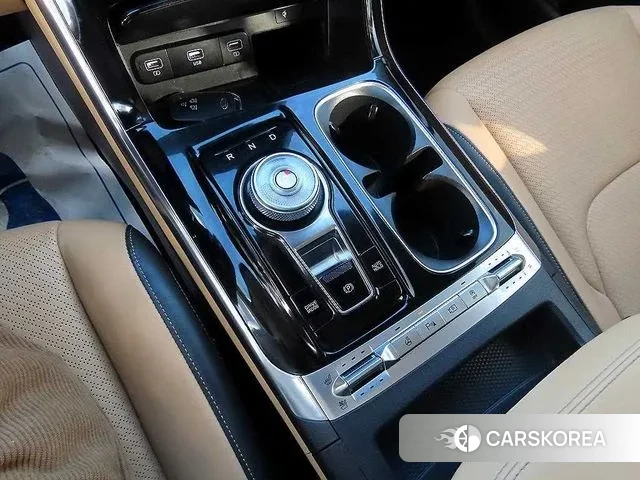 Kia Carnival 4th generation 2021 Белый из Кореи, фото 2