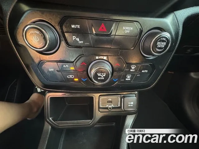 Jeep Renegade 2020 Оранжевый из Кореи, фото 2