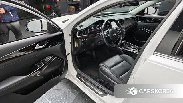 Kia Come New K7 2018 Белый из Кореи, фото 2