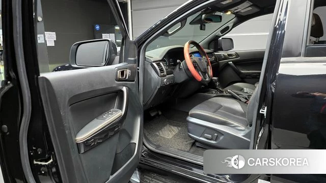 Ford Ranger 3rd Generation 2021 Черный из Кореи, фото 2