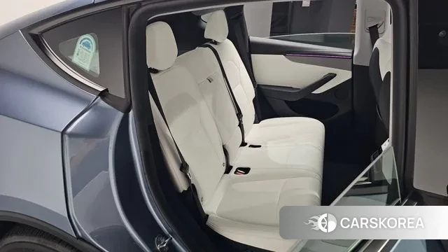 Tesla Model Y 2025 Небесно-голубой из Кореи, фото 2