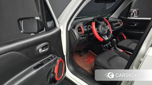 Jeep Renegade 2018 Белый из Кореи, фото 2