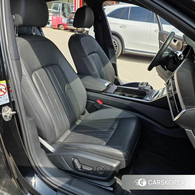 Audi A6 (C8) 2019 Черный из Кореи, фото 2