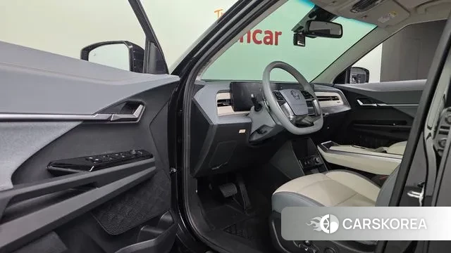 Ssangyong Torres EVX 2023 Черный из Кореи, фото 2