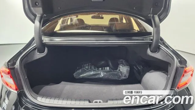 Hyundai Grandeur IG Hybrid 2018 Черный из Кореи, фото 2