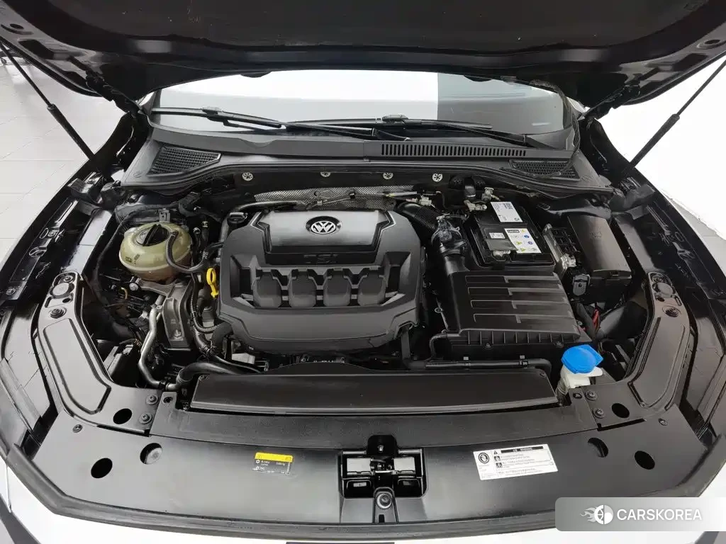 Volkswagen Passat 2020 Черный из Китая, фото 2