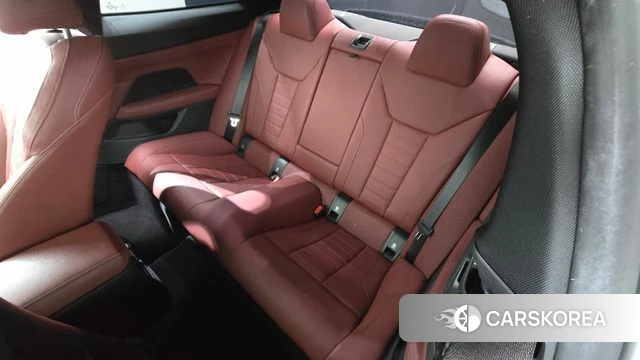 BMW 4 Series (G22) 2021 Белый из Кореи, фото 2