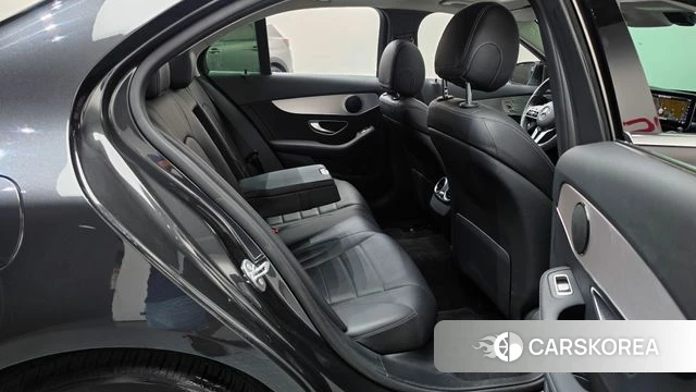 Mercedes-Benz C-Class W205 2020 Черный из Кореи, фото 2
