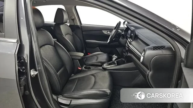 Kia Come New K3 2018 Серый из Кореи, фото 2