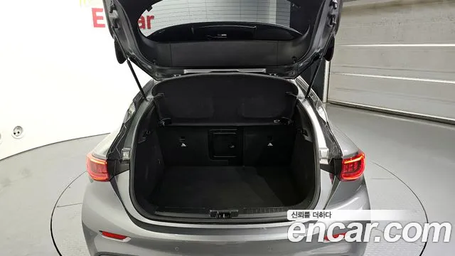 Infiniti Q30 2019 Серый из Кореи, фото 2