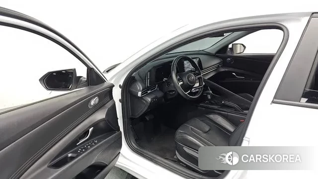 Hyundai Avante (CN7) 2022 Белый из Кореи, фото 2