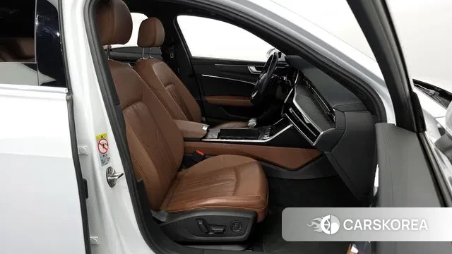 Audi A6 (C8) 2021 Белый из Кореи, фото 2