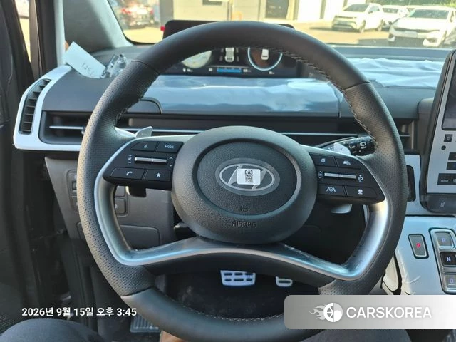 Hyundai Staria 2025 Серебряный из Кореи, фото 2