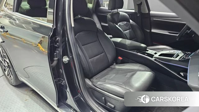 Hyundai The New Grandeur IG Hybrid 2021 Черный из Кореи, фото 2