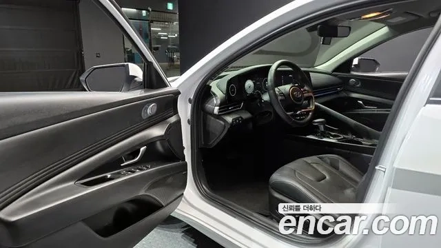 Hyundai Avante Hybrid (CN7) 2020 Белый из Кореи, фото 2