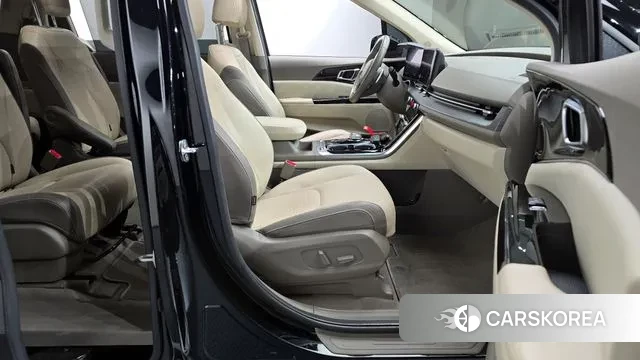 Kia Carnival 4th generation 2022 Черный из Кореи, фото 2