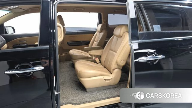 Kia The New Carnival 2019 Черный из Кореи, фото 2
