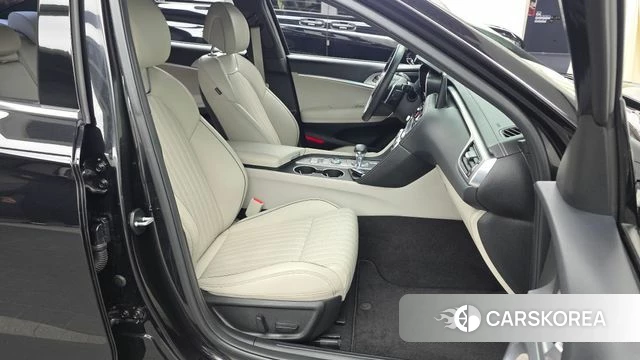 Genesis The New G70 2022 Черный из Кореи, фото 2