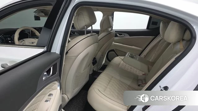 Genesis G70 2019 Белый из Кореи, фото 2