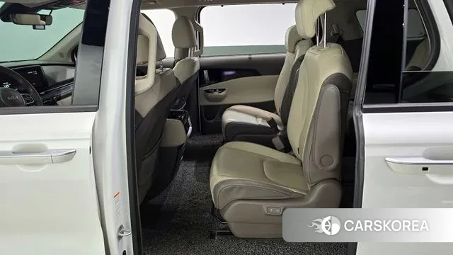 Kia Carnival 4th generation 2022 Белый из Кореи, фото 2
