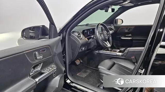 Mercedes-Benz GLB-Class X247 2021 Черный из Кореи, фото 2